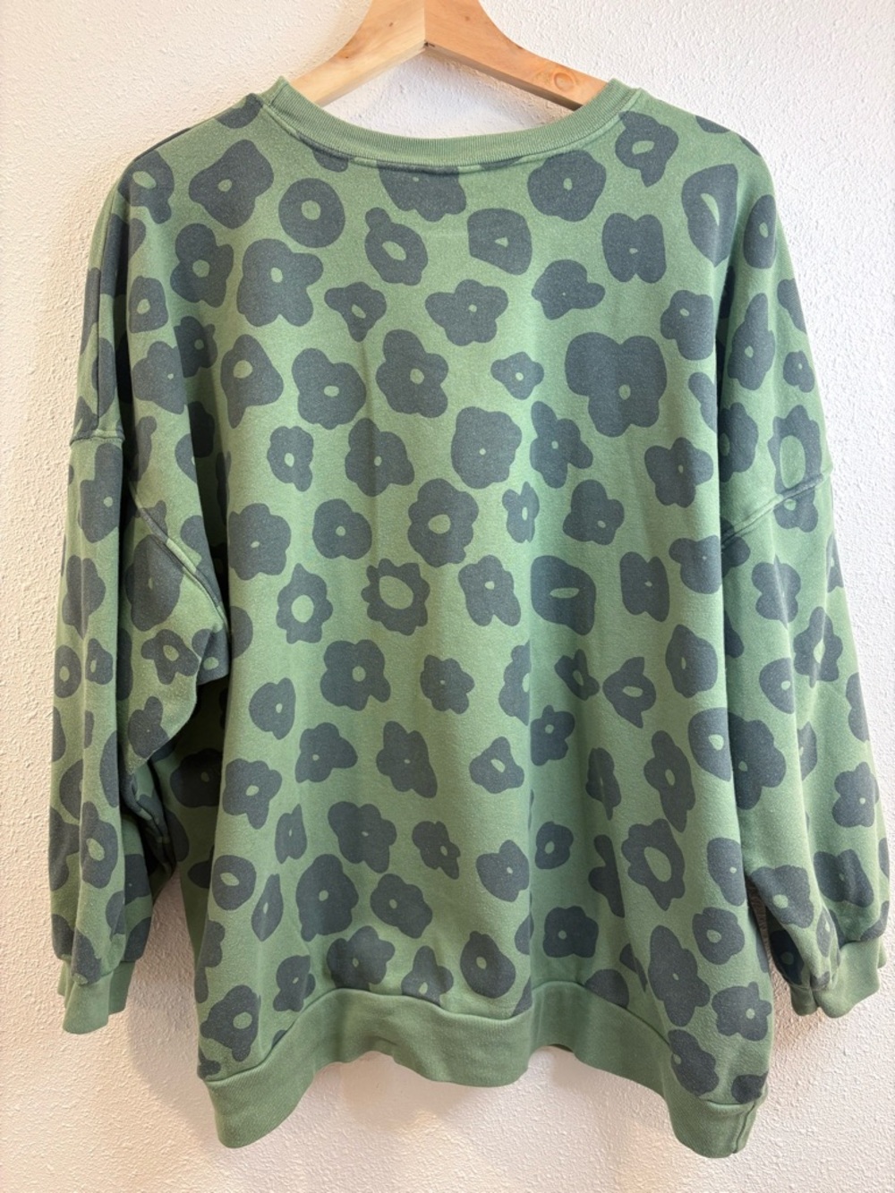 Jenny Pennywood Crewneck Sweatshirt - “Celeste” Pattern - Green - Picture 3 of 5